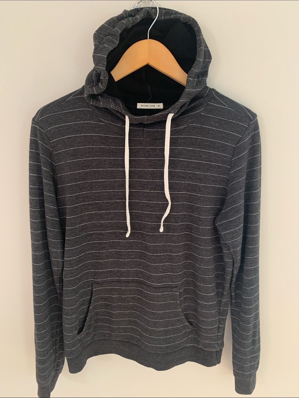 Marine Layer Women’s Striped Pullover Hoodie Top Grey Medium Athleisure Cozy